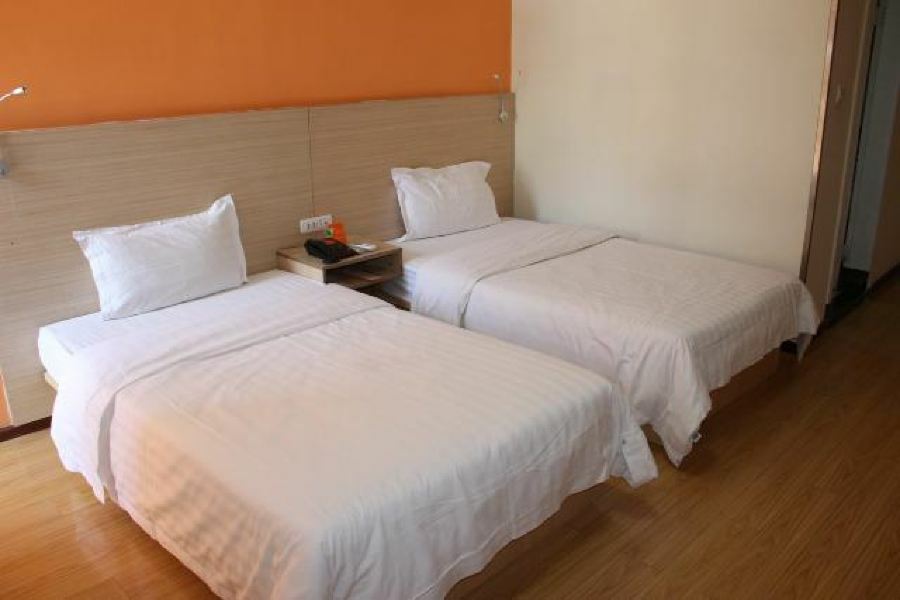 7Days Inn Wuhan Zhuankou Development Zone Jianghan University Exterior foto